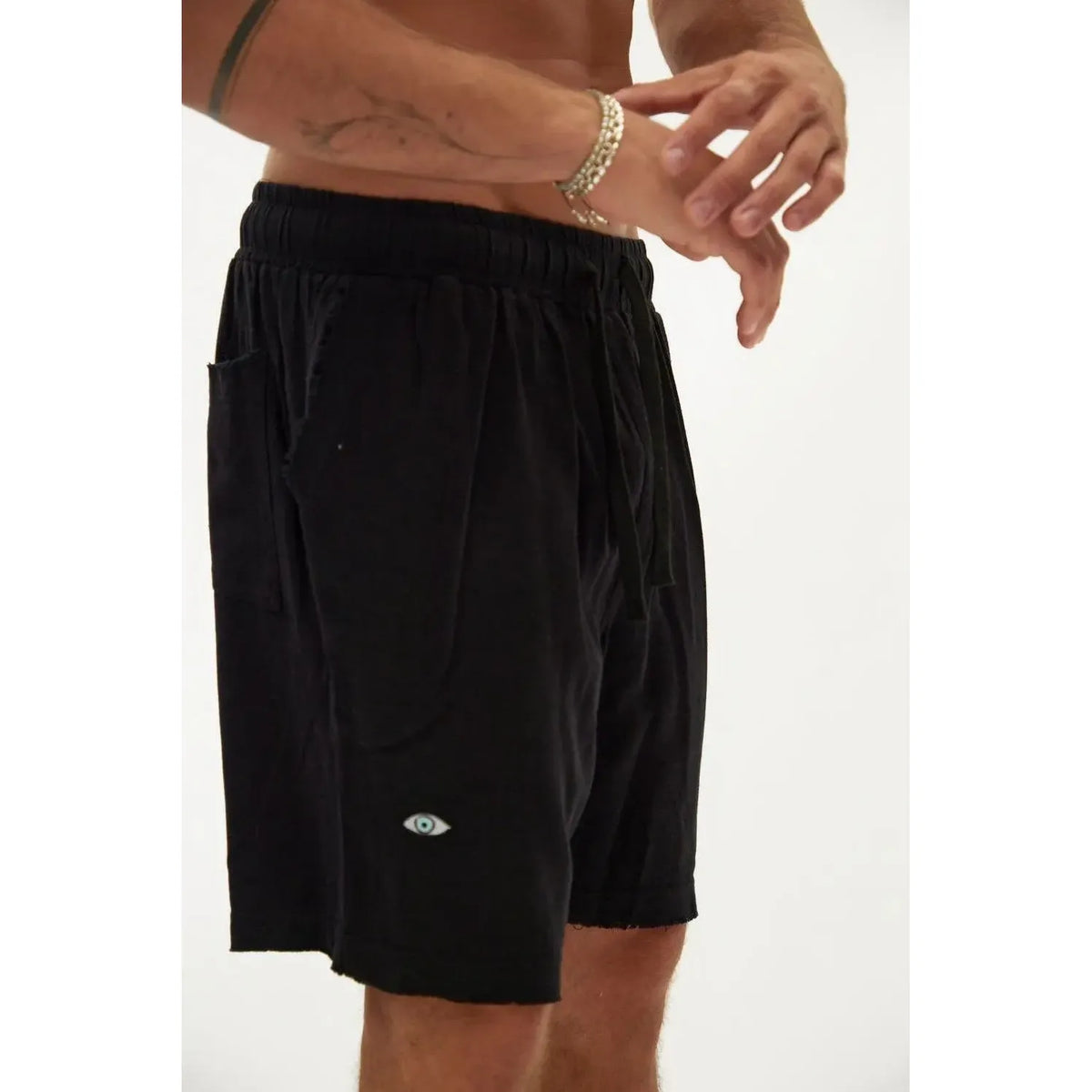Soft Linen Bermuda Shorts — Black TFU-TFU shop